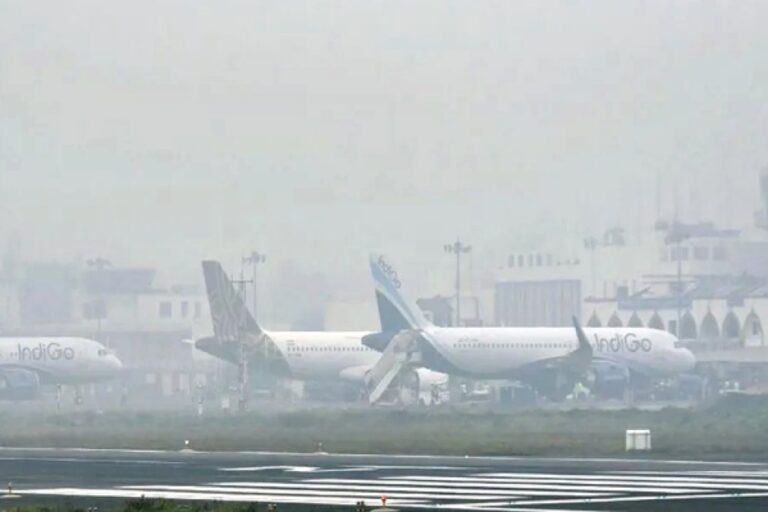 15-Flights-Diverted-From-Indira-Gandhi-International-Airport-Due-To-Unsuitable-Weather-Conditions-In-Delhi