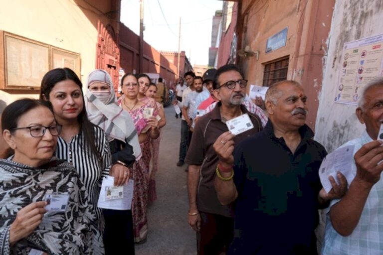 Up: Polling-Started-Peacefully-On-More-Than-17,000-Polling-Booths-Of-8-Loksabha-Seats-For-2Nd Phase-Of-General-Elections