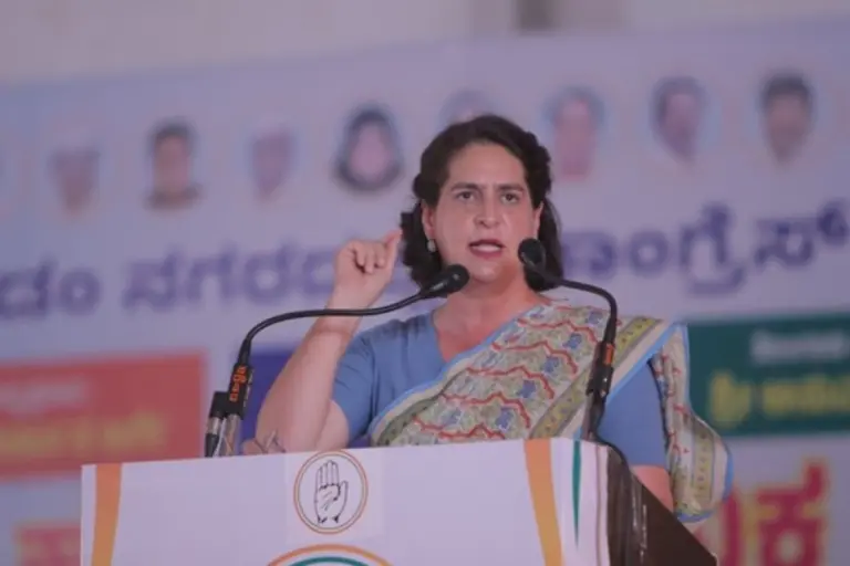 Priyanka-Gandhi Blames-To Central-Government-On-Price-Rise-And-Unemployment