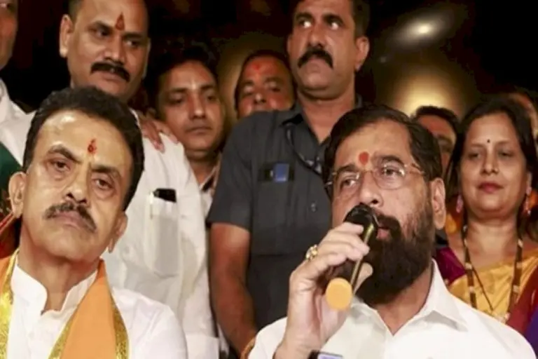Congress-Leader-Sanjay-Nirupam-Joins-Shiv-Sena,-Eknath-Shinde-In-Maharashtra