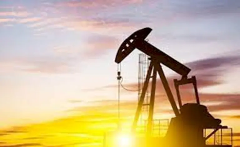 Oil-Prices-Decline-On-Us-Inventory-Data-And-Dollar-Strength