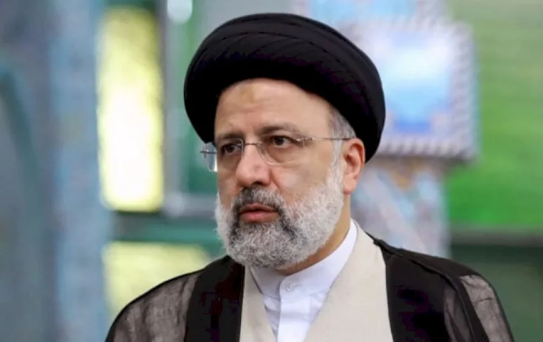 Helicopter-Carrying-Iran’s-President-Suffers-Crash